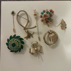 Vintage Gold and Green Brooch Lot 15 Pieces